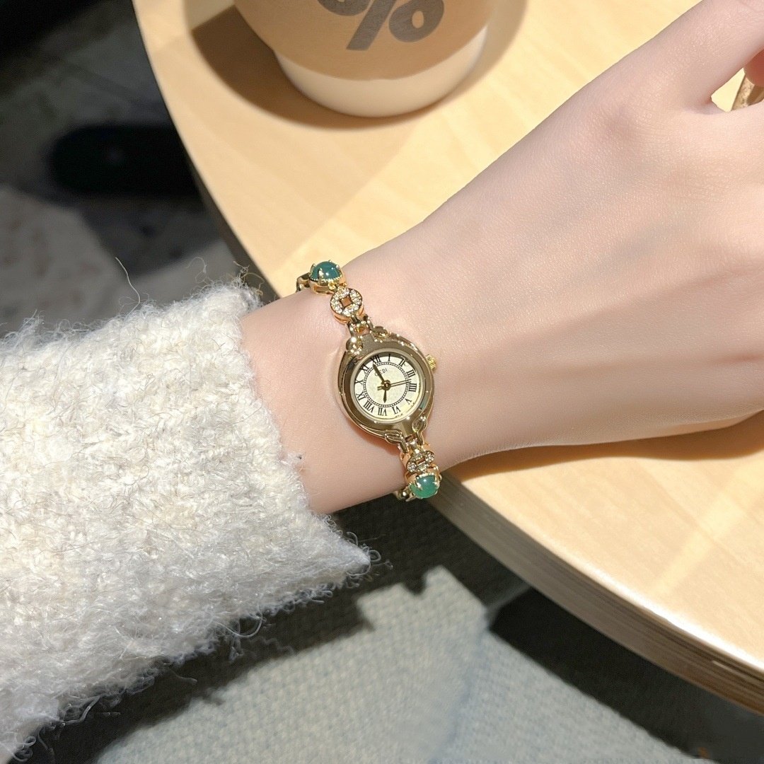 Dial Gold Mid-ancient Mild Luxury Retro Refined Grace Watch - Image 6