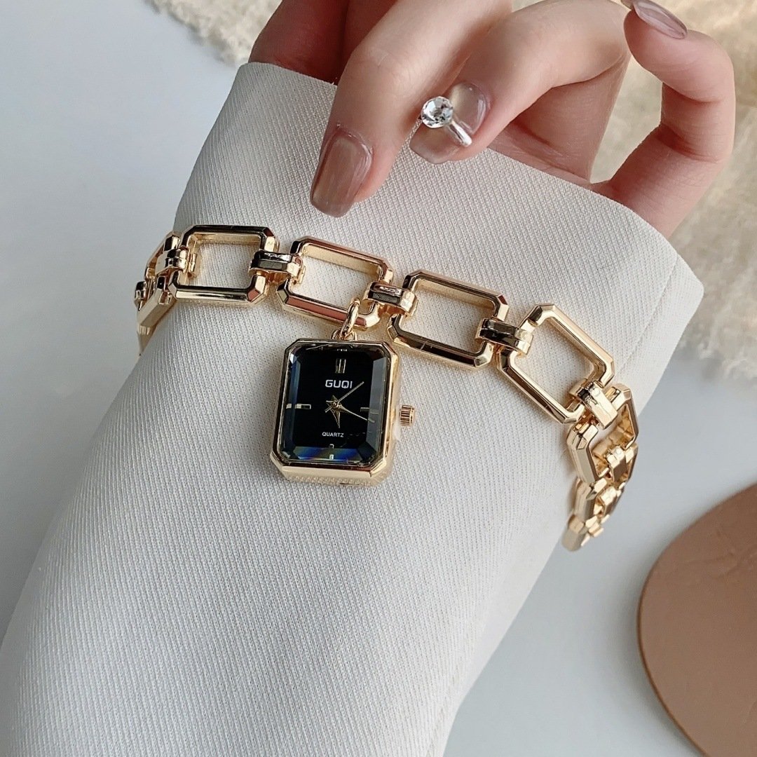 Womens Decorative Watch With Square Pendant And Bracelet Style - Image 3