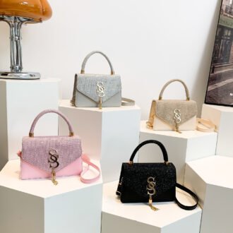 Fashion  Women's Simple Versatile Handbag