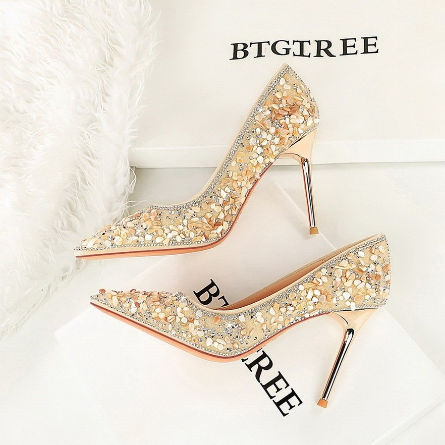 Versatile Rhinestone Wedding Xiuhe-style Bridal Shoes - Image 3
