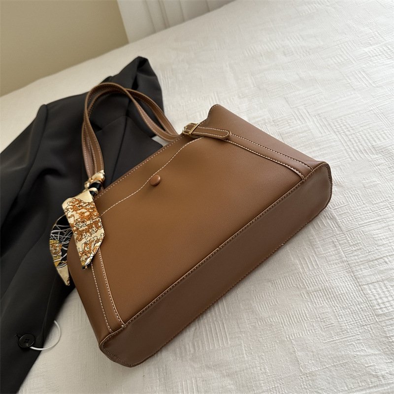 Womens Simple Casual High-Capacity Shoulder Bag - Image 3