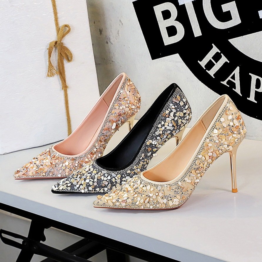 Versatile Rhinestone Wedding Xiuhe-style Bridal Shoes - Image 5