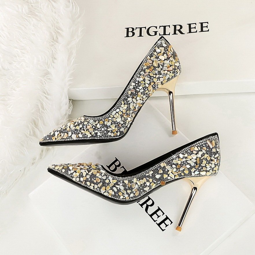 Versatile Rhinestone Wedding Xiuhe-style Bridal Shoes - Image 2
