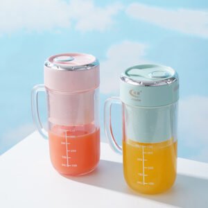 New Small Household Portable Juicer,